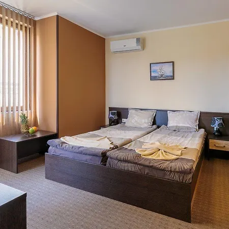 Brigantina Pensiune Nesebăr